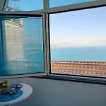 Maruzze Luxury Apartment Albori