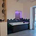 Maruzze Luxury Apartment *